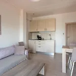 Minimalist W/ View Apartament Saloniki