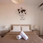 Minimalist W/ View * Saloniki