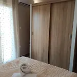Minimalist W/ View * Soluň