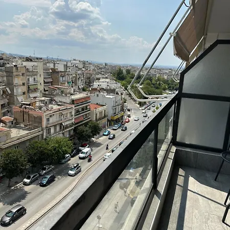 Minimalist W/ View * Saloniki