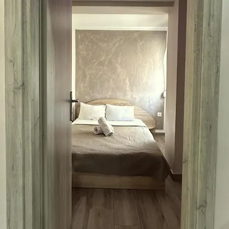 Apartament Minimalist W/ View Saloniki