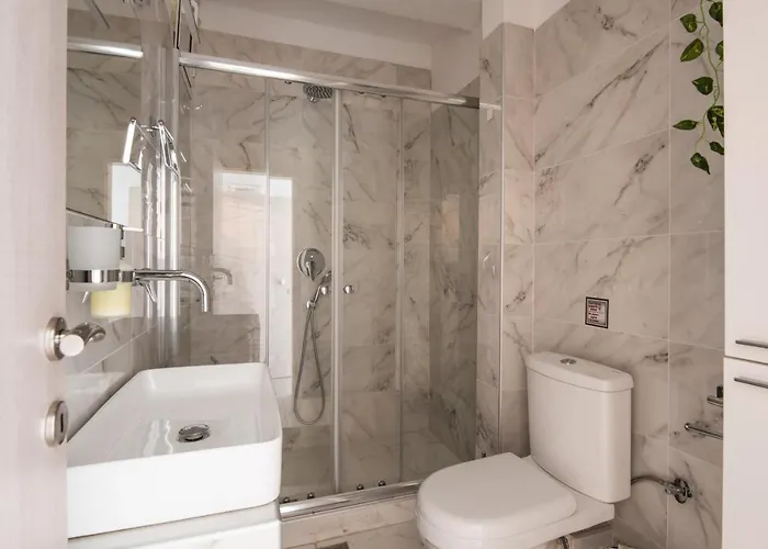 Minimalist W/ View Apartman *