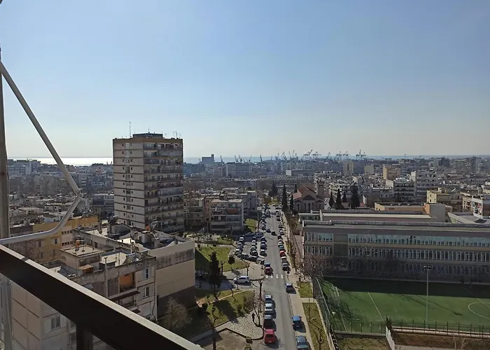 Minimalist W/ View Apartman *