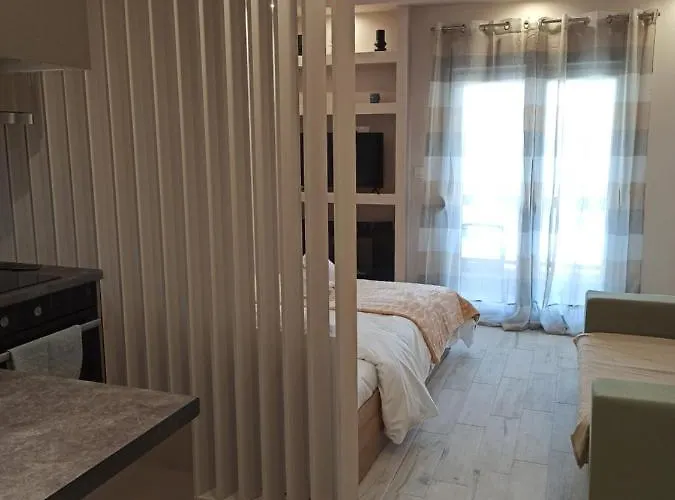 Apartman Minimalist W/ View