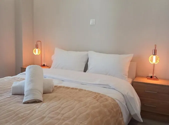 Minimalist W/ View Apartman *