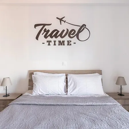 Minimalist W/ View Appartamento *