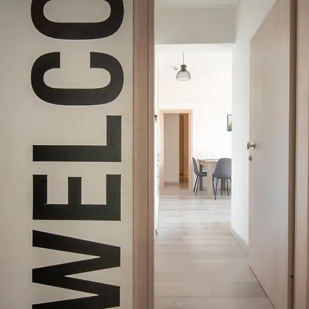 Minimalist W/ View * Salonicco