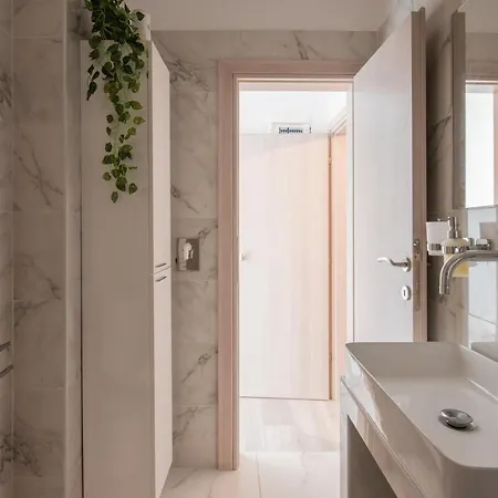 Appartamento Minimalist W/ View