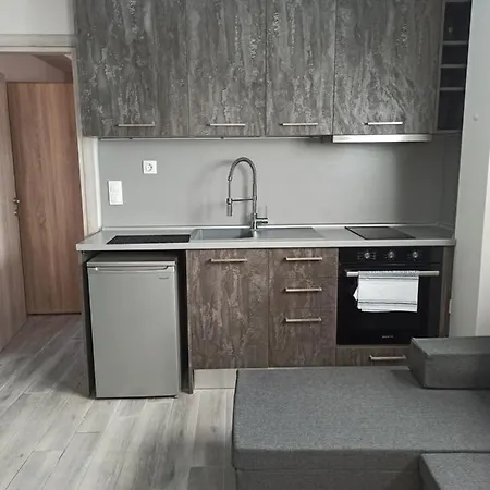 Minimalist W/ View Salonicco