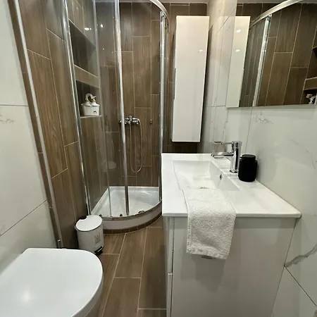 Minimalist W/ View Appartamento